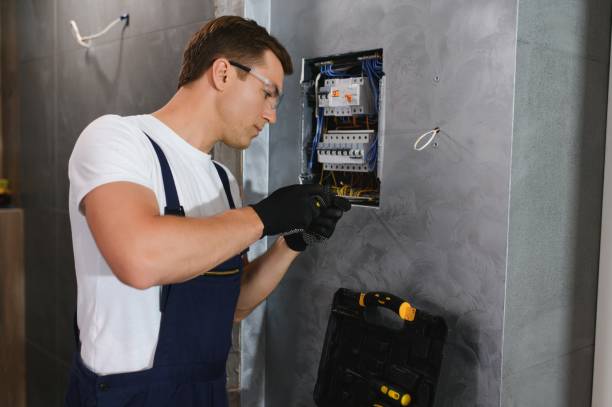 Best Local Electrician Companies  in Waukomis, OK